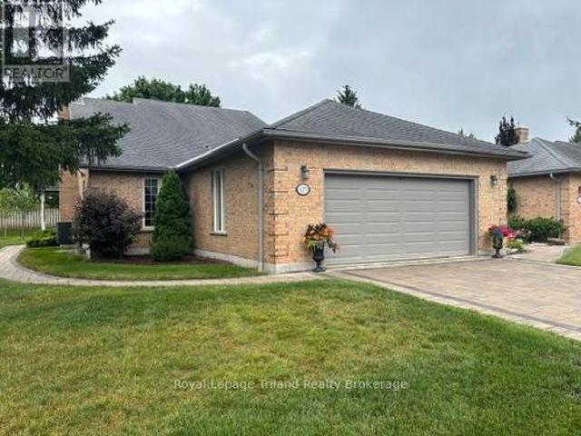 Condo for sale in Woodstock, Ontario