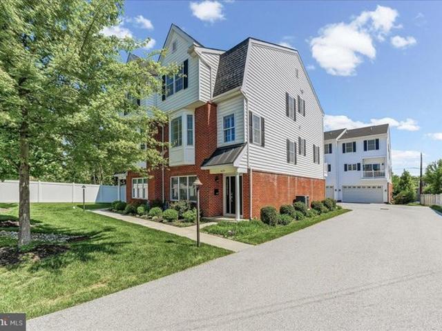 Townhouse for sale in Chester, Pennsylvania
