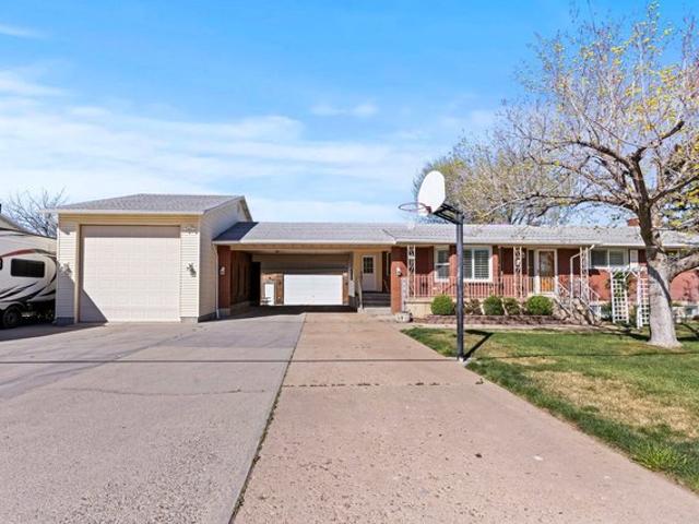 House for sale in Clearfield, Utah