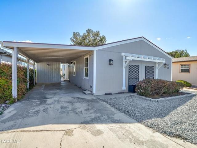 House for sale in Dewey, Arizona