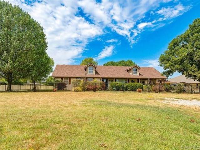 House for sale in Ada, Oklahoma