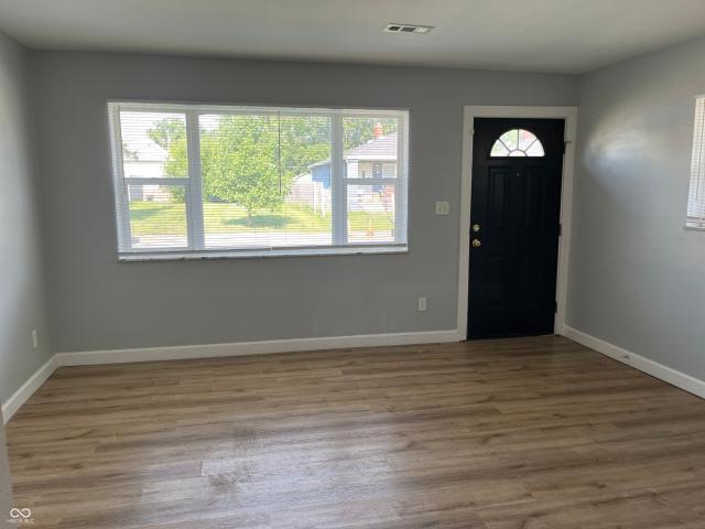 Property for rent in Near Eastside, Camby