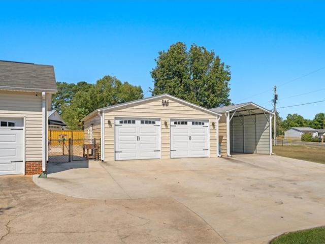 House for sale in Anderson, South Carolina