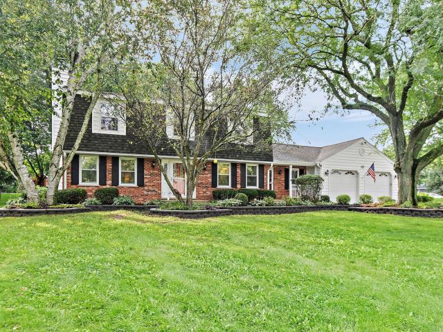 House for sale in Gilberts, Illinois
