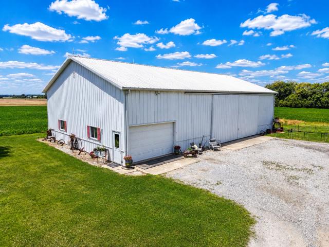 House for sale in Xenia, Illinois