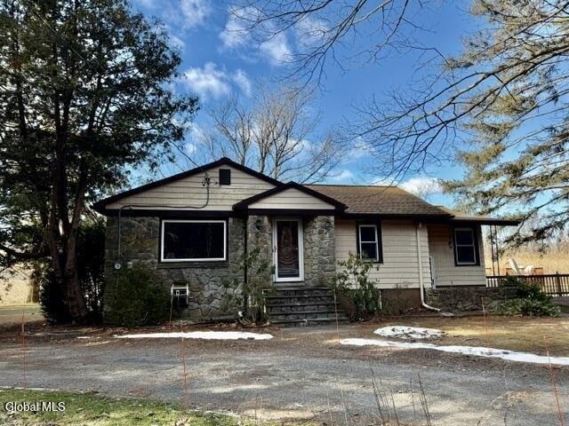 House for sale in Schodack Landing, New York