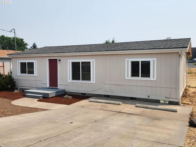 House for sale in Oregonia