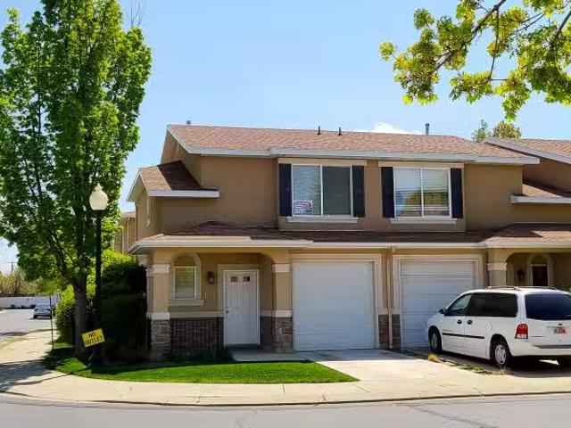 Condo for sale in Sandy