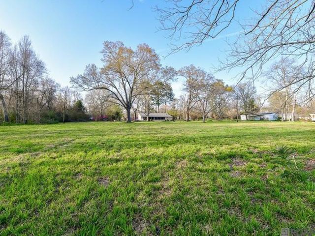 Land for sale in Saint Gabriel, Iberville Parish