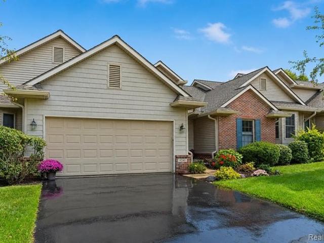 Condo for sale in Northridge Hills, Brighton