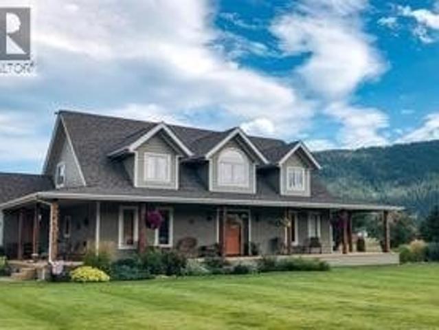 House for sale in Grand Forks, British Columbia