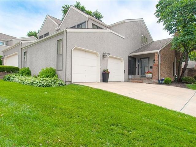 Condo for sale in Kansas