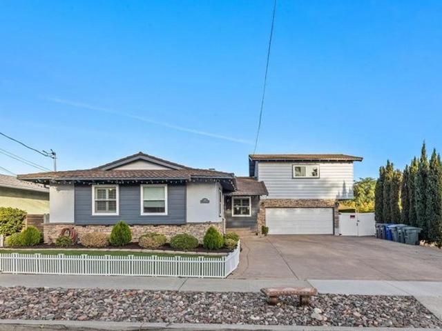 House for sale in La Mesa, California