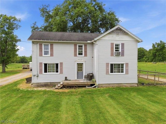 House for sale in Andover, Ohio