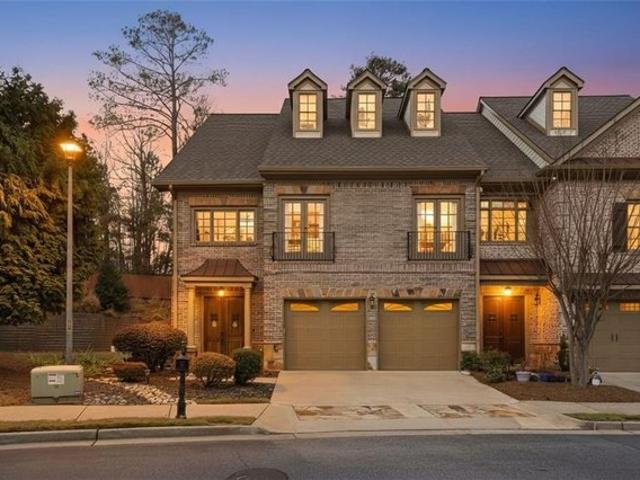 Townhouse for sale in Johns Creek, Georgia