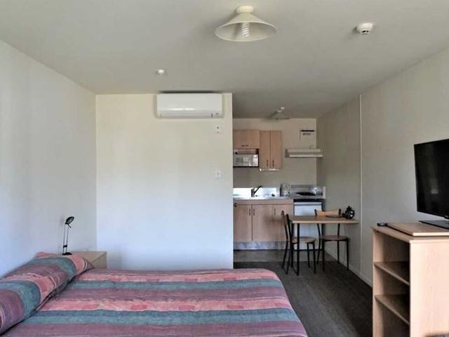 Apartment for rent in Heathcote, Canterbury