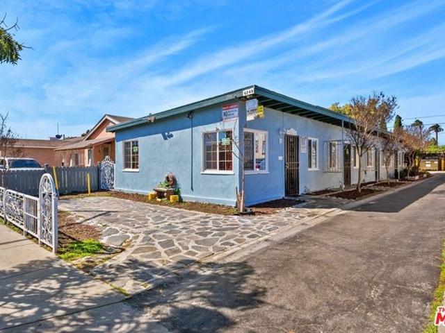 House for sale in Huntington Park, California