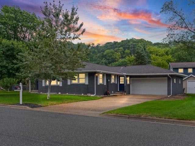 House for sale in Onalaska, La Crosse County