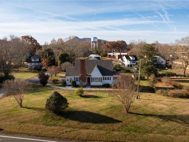House for sale in Pilot Mountain, North Carolina