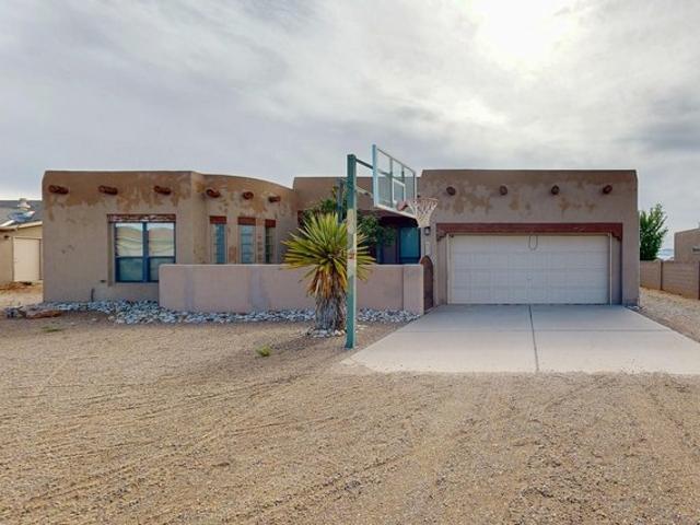 House for sale in Rio Rancho, New Mexico
