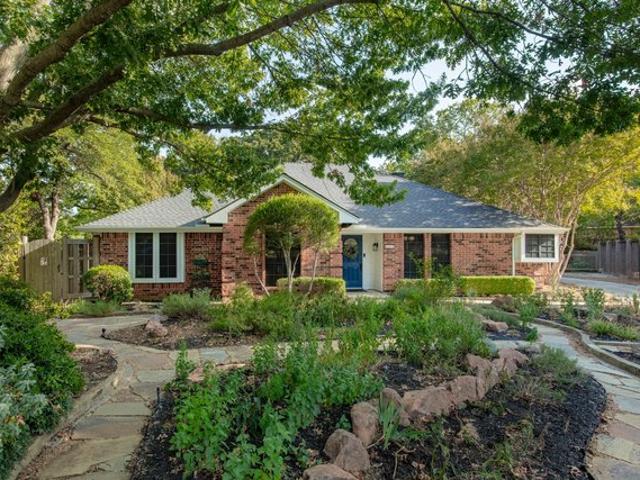 House for sale in Denton, Texas