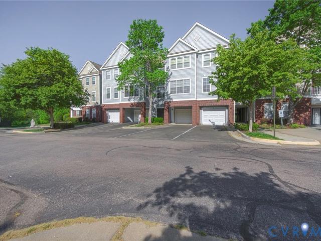 Condo for sale in Virginia