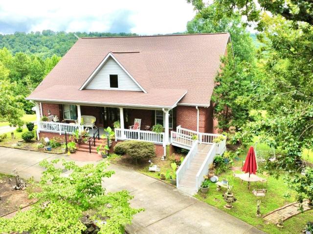 House for sale in Heflin, Alabama