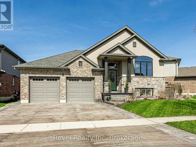 House for sale in Woodstock, Ontario