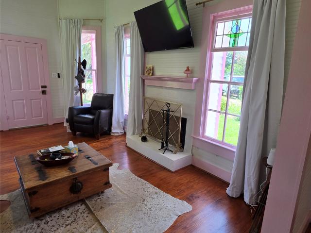 House for sale in New Ulm, Texas