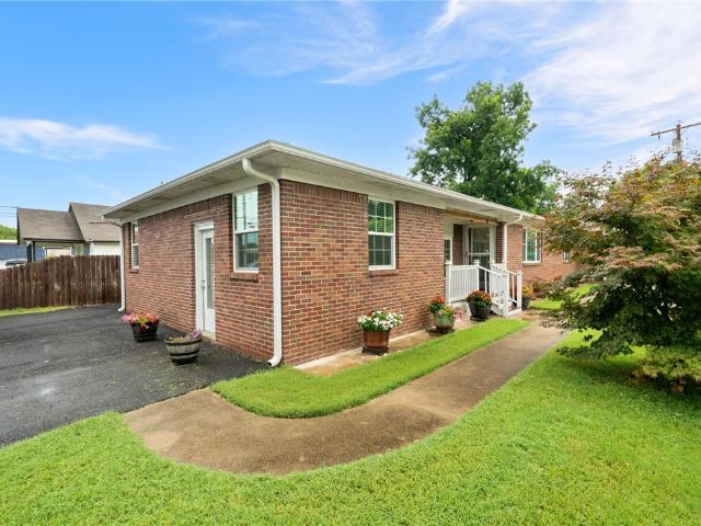 House for sale in Ark