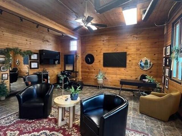 Commercial for sale in Manitowoc, Wisconsin