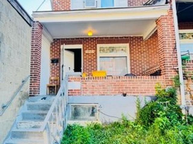 Townhouse for sale in Center City, Allentown