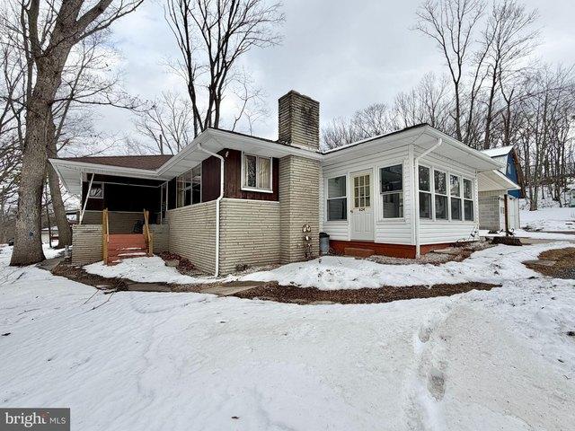 House for sale in Bedford, Pennsylvania