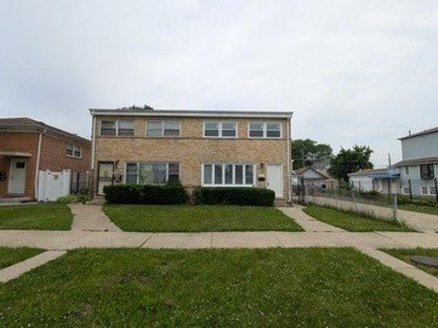 Townhouse for sale in Maywood, Illinois