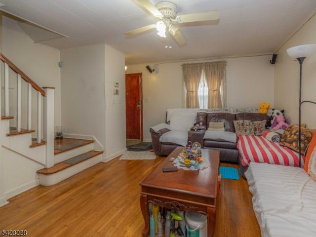 House for sale in Elizabeth, New Jersey