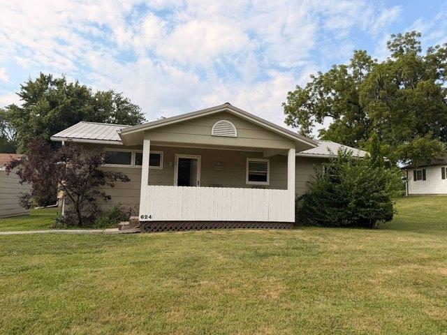 House for sale in Lamoni, Iowa