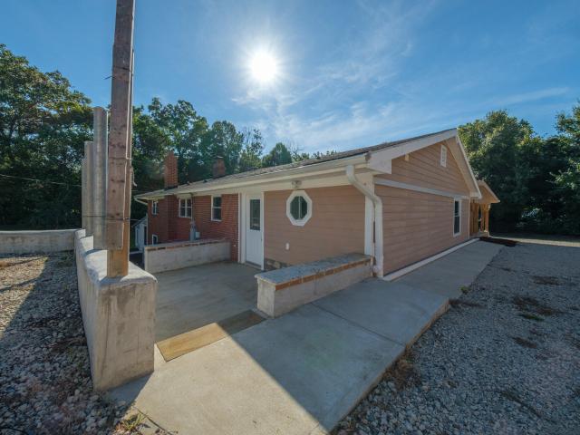 House for sale in Alamance, North Carolina