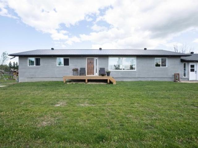 House for sale in Alberta