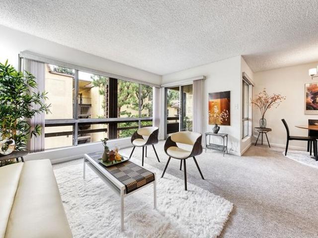 Condo for sale in Culver City, California