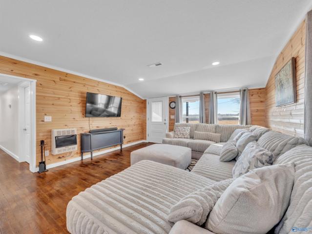 House for sale in Fyffe, Alabama