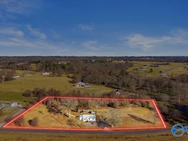 House for sale in Fyffe, Alabama