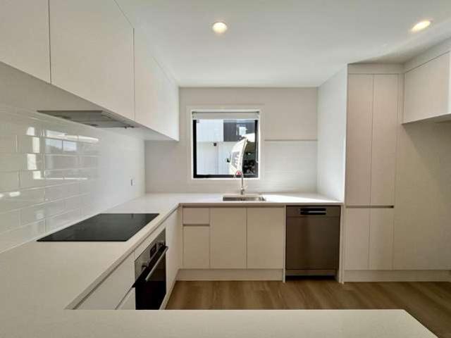Townhouse for rent in Auckland