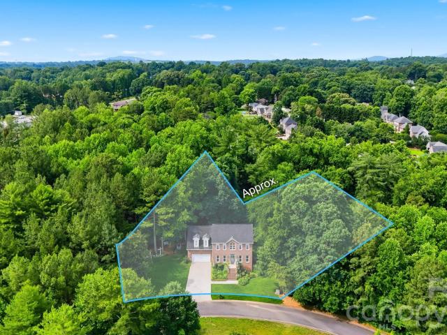 House for sale in Hickory, North Carolina