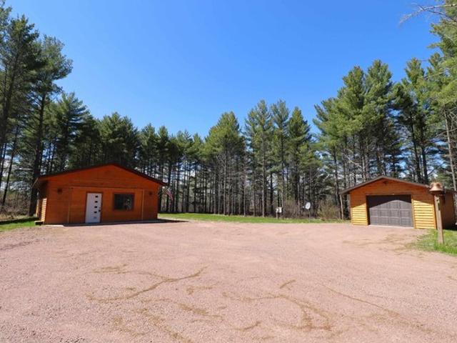 House for sale in Ashland, Ashland County