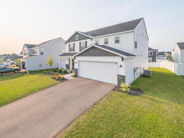 House for sale in Cottage Grove, Minnesota