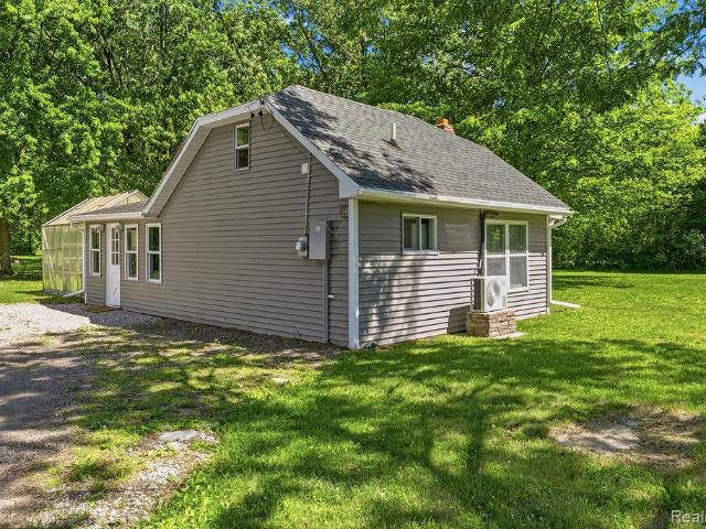 House for sale in Flushing, Michigan