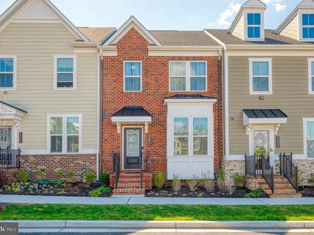 Townhouse for sale in Middle River, Maryland