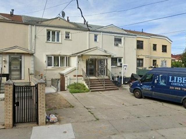 House for sale in Forest Hills, New York