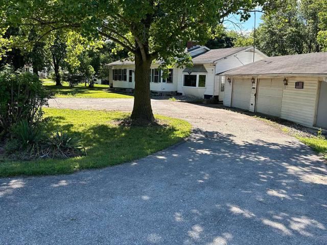 House for sale in Roann, Indiana
