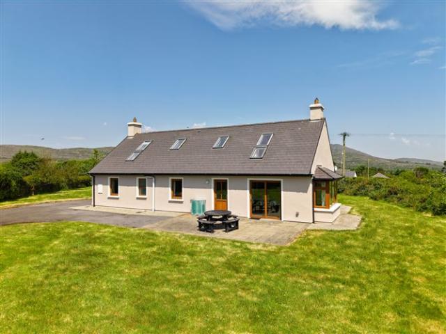Detached House for sale
